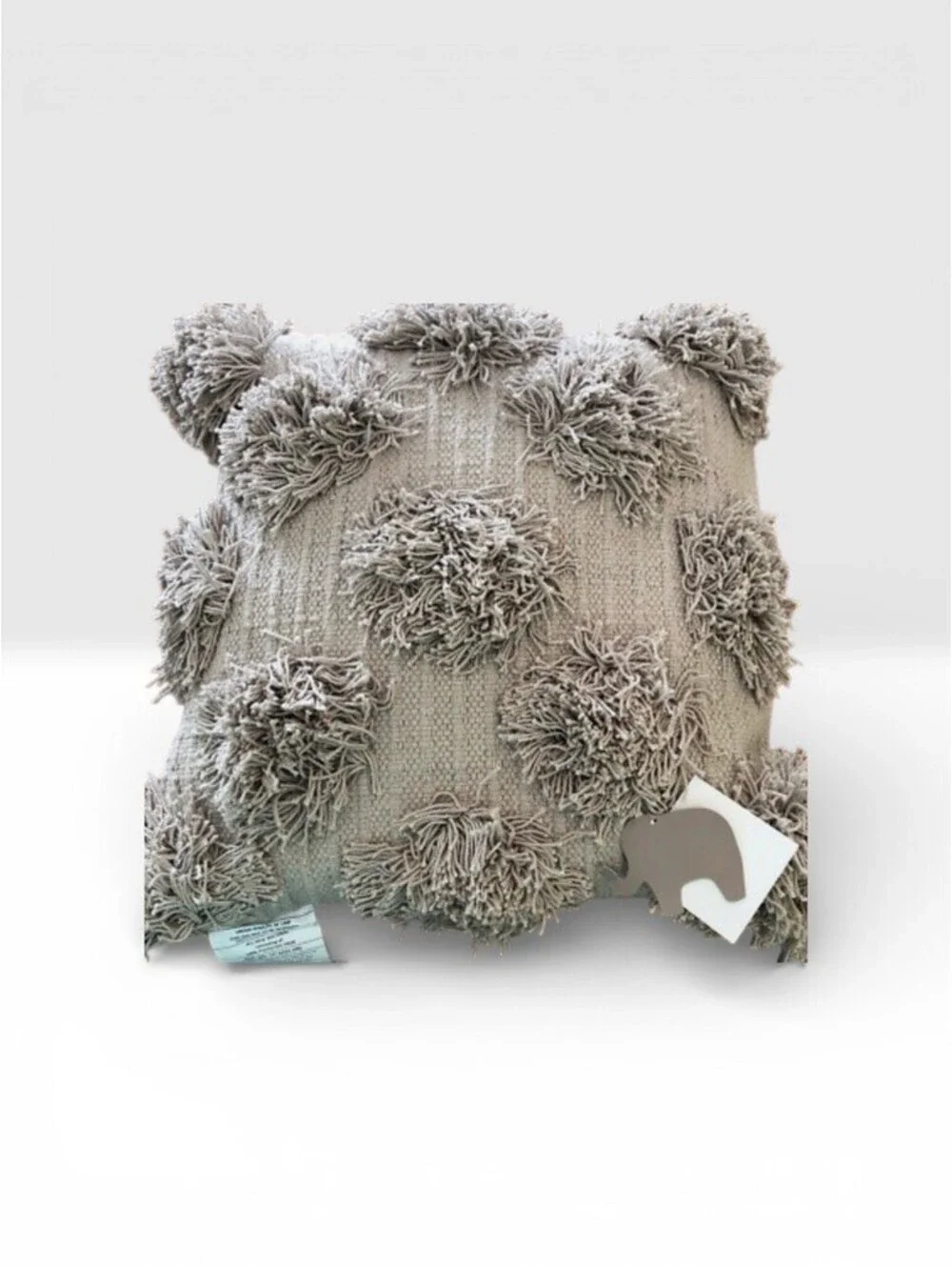 Pair of NWOT THRO Home by Mario Lorenz 18